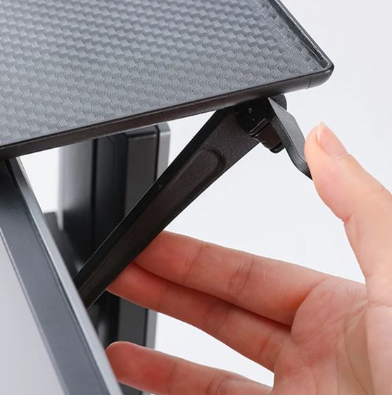 Estante ajustable para pantallas