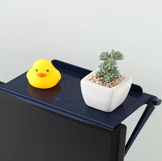 Estante ajustable para pantallas