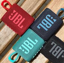 Parlante cuadrado JBL AAA