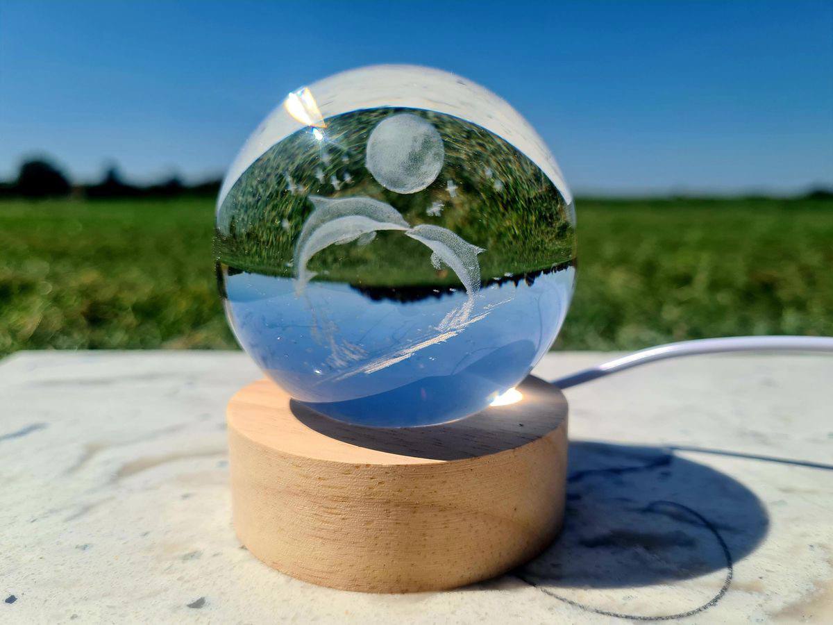 Esfera lampara de cristal 3D con luz led