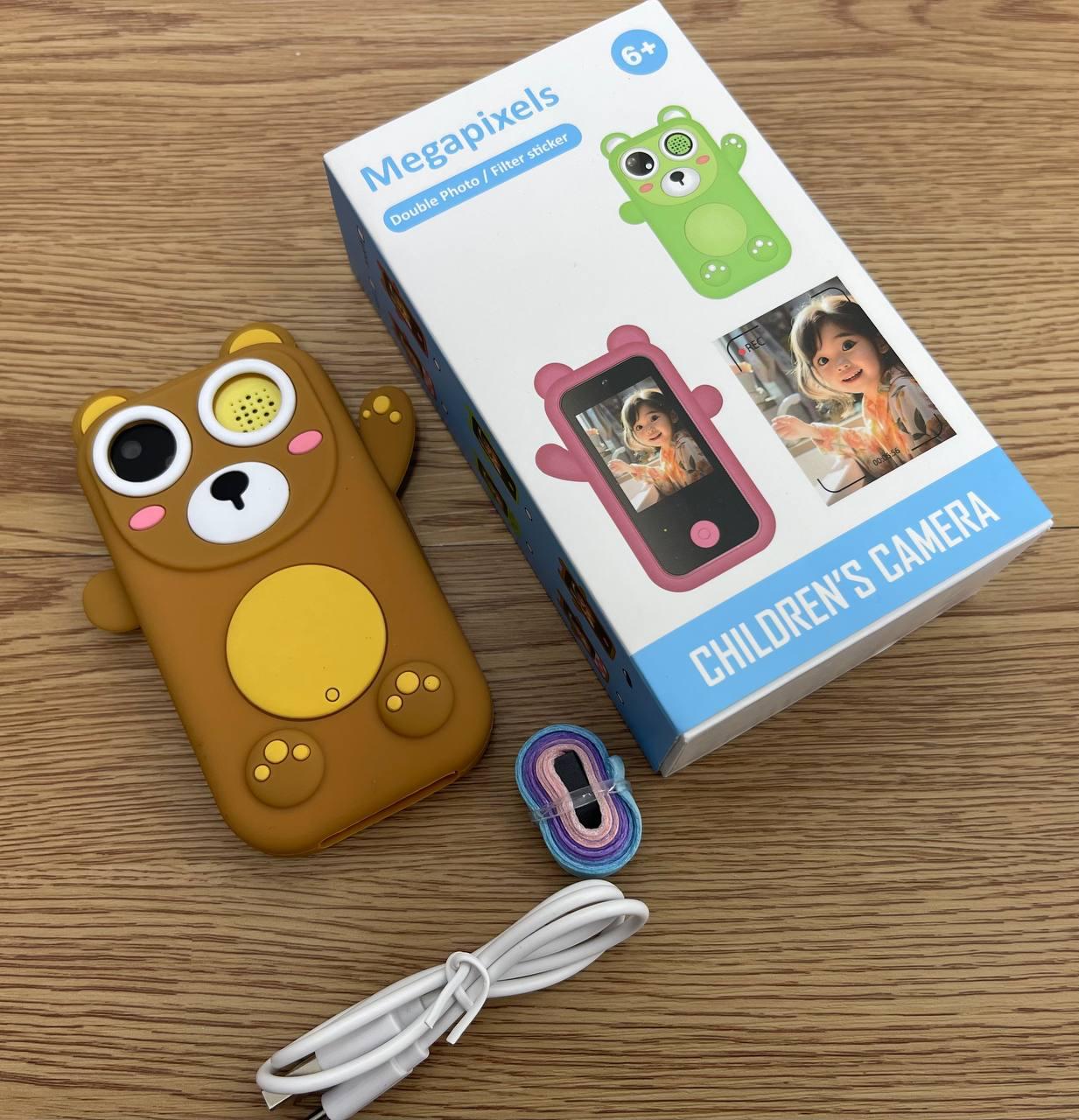 Mini telefono inteligente incluye forro
